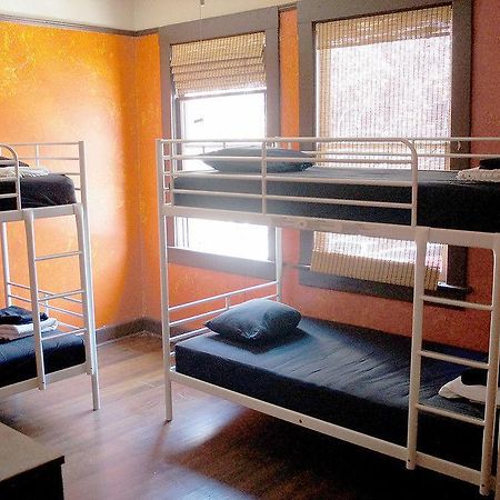 Hostel On 3Rd Сан-Диего Экстерьер фото